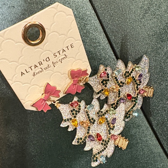 Altar'd State Glitter Christmas Tree Earrings Silver Holiday Party Statement - Picture 5 of 10